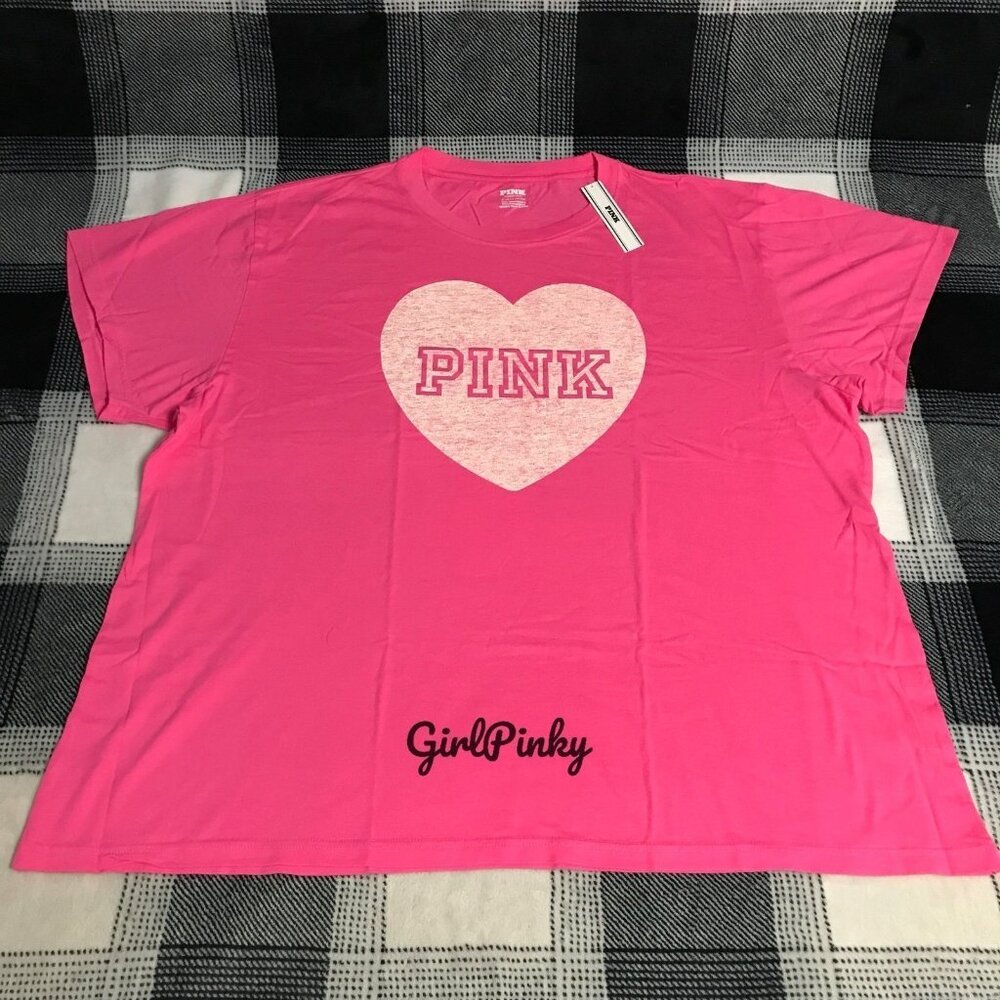 VS PINK CAMPUS TEE IN CARMINE ROSE HEART LOGO LIMITED EDITION SIZE XS-XXL